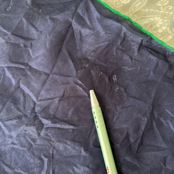 Vintage Christian PARIS Italian Silk Scarf Large square navy blue gold green - Picture 11 of 13